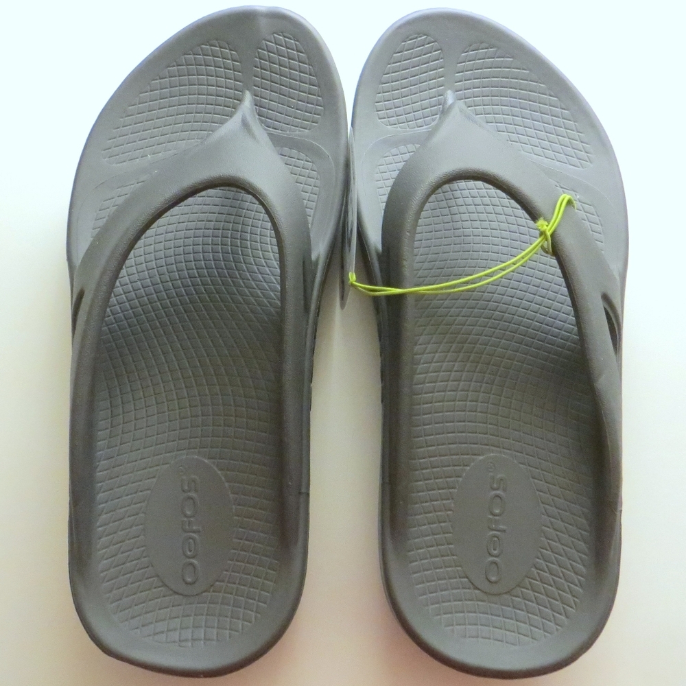 Women's Oofos OOriginal Sandal Slate Size 7 New
